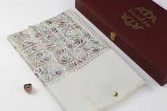 سوبر ترمة لون ابيض