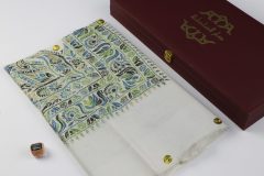 سوبر ترمة لون ابيض