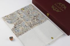 سوبر ترمة لون ابيض